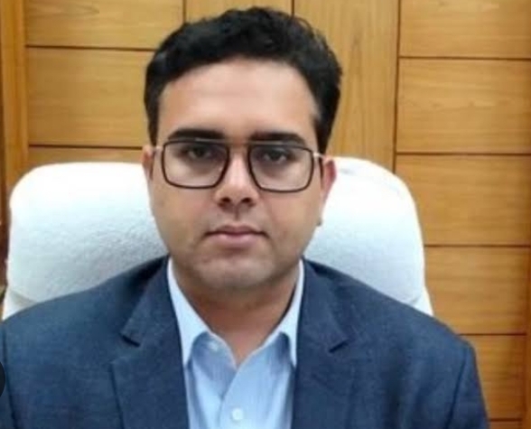 Navneet Singh Chahal IAS Biography